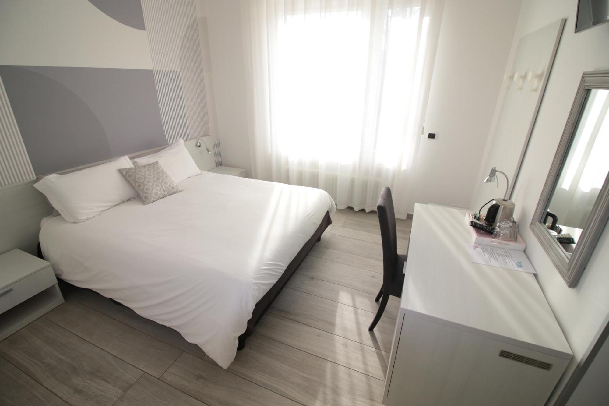 Villa Silvia Olivetti Banchette D'Ivrea Quarto foto