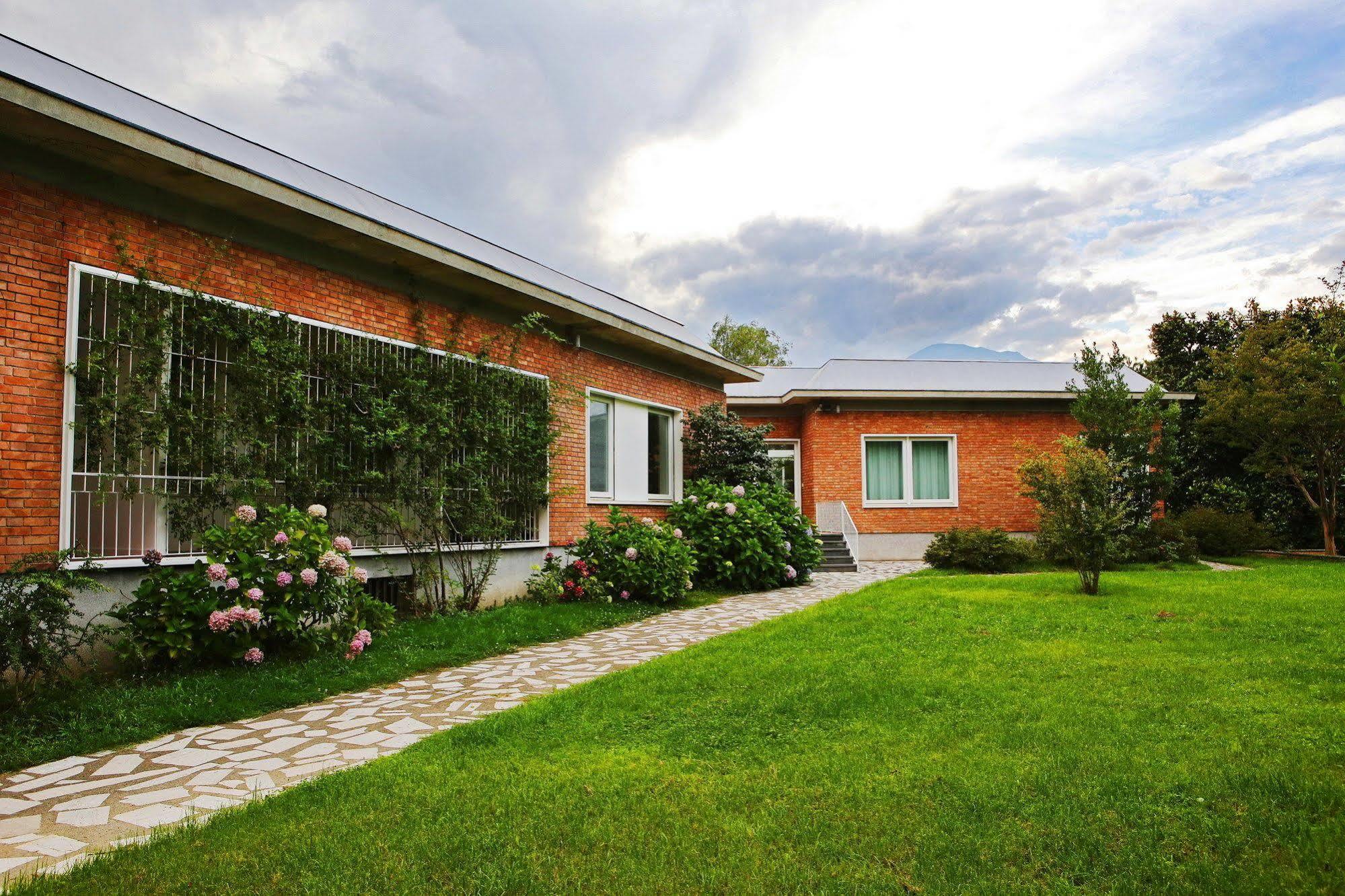 Villa Silvia Olivetti Banchette D'Ivrea Exterior foto